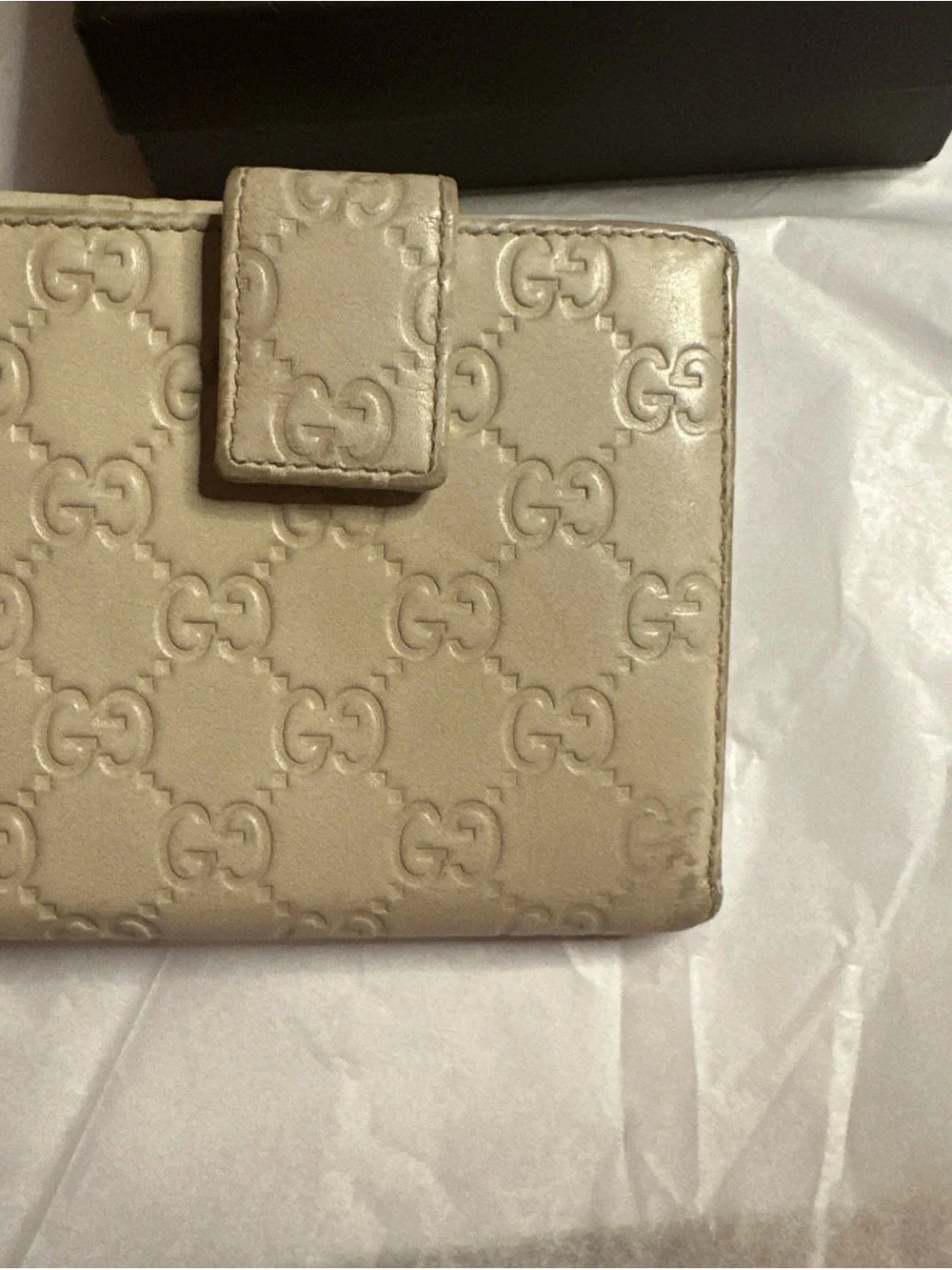 Gucci Cream Embossed GG Bow BiFold Leather Wallet with Box - Picture 4 of 14